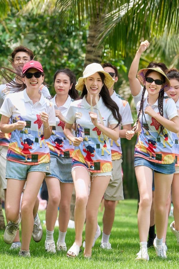 Đồng phục Team Building